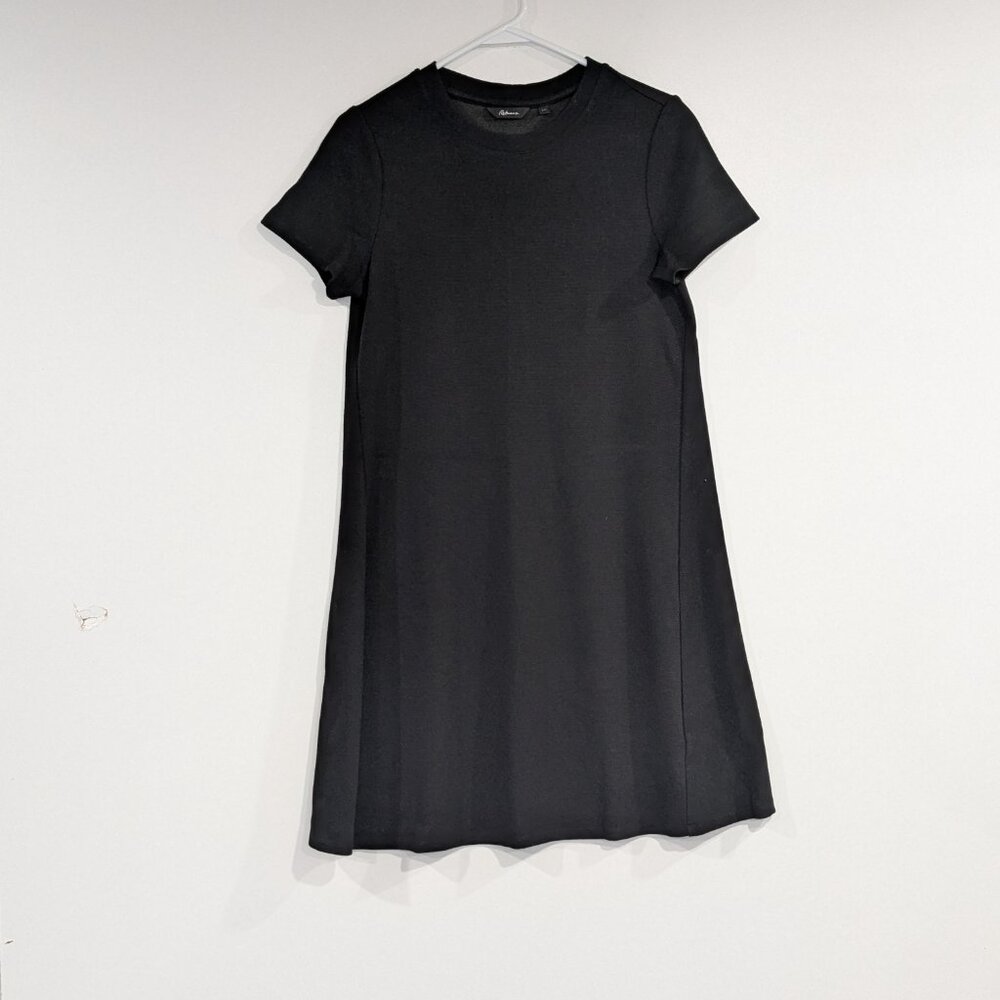 Reitmans Short Sleeve Ribbed Shift Dress Black Size Small